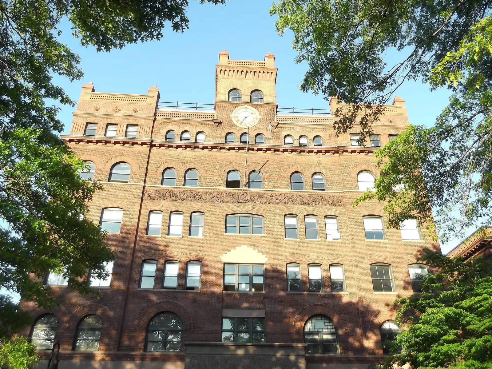 Pratt Institute campus — The main building at the Pratt Institute campus in Brooklyn, New York, USA.